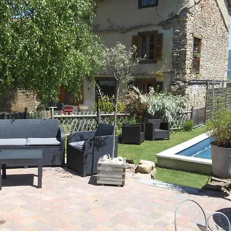 Domaine De Sault Bed & Breakfast