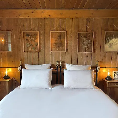 Bed & Breakfast Domaine De Sault *