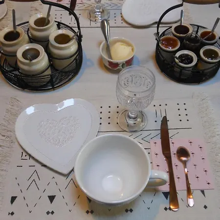 Domaine De Sault Bed & Breakfast Dore-l'Eglise